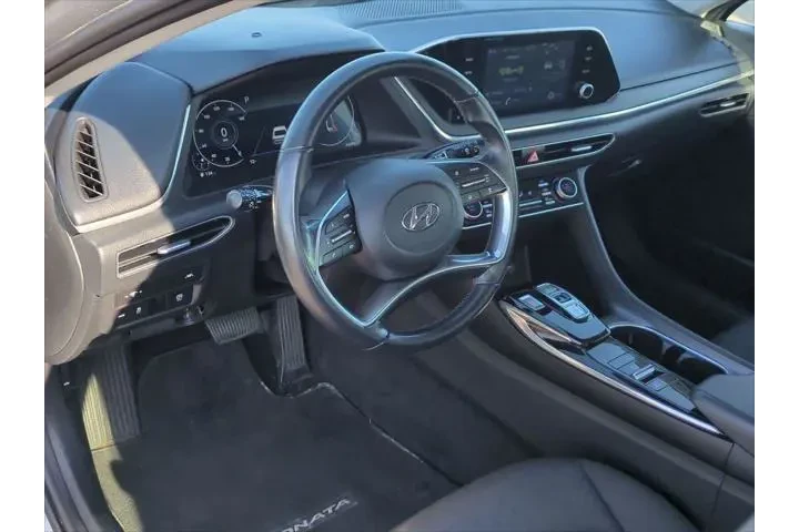 $17067 : Hyundai SONATA 2021 SEL 4dr image 2