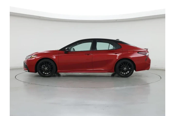 $33998 : Toyota Camry 2024 AWD XSE 4d image 3