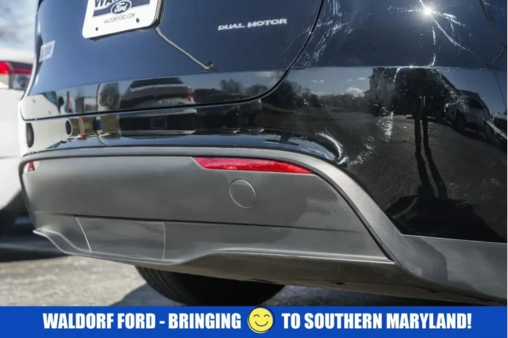 $39995 : Tesla Model Y 2025 AWD Long image 9