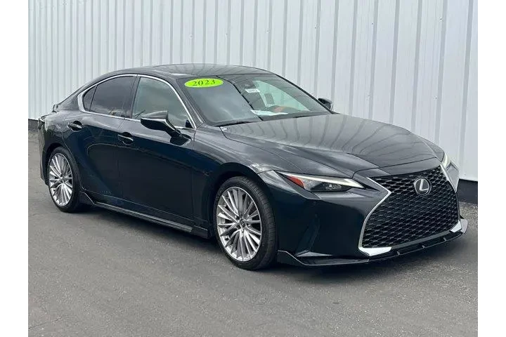 $32994 : Lexus IS 300 2023 4dr Sedan image 8