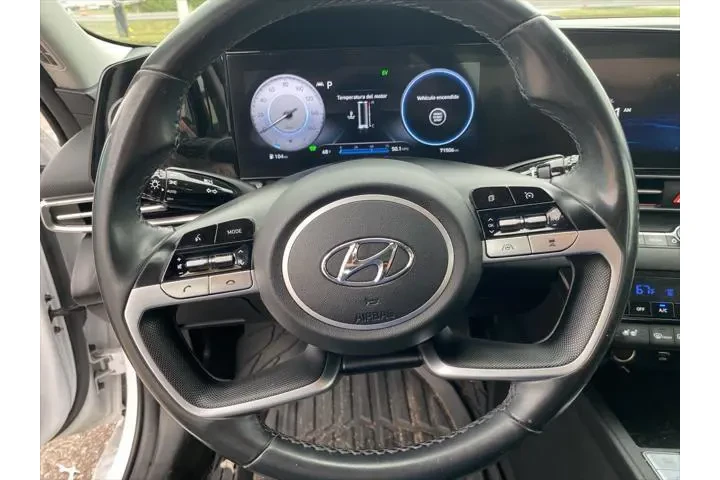 $16838 : Hyundai ELANTRA Hybrid 2023 image 9