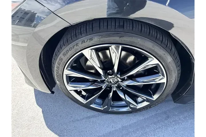 $38998 : Lexus IS 350 2024 F SPORT 4d image 10