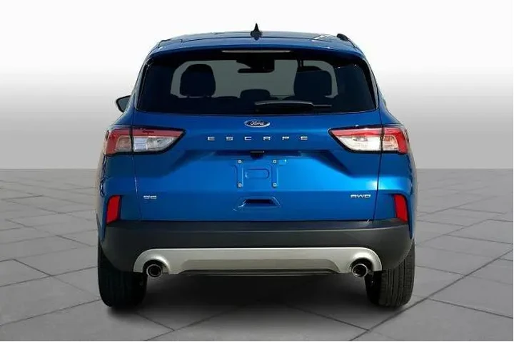 $18490 : Ford Escape 2021 AWD SE 4dr image 4