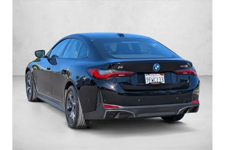 $31755 : BMW i4 2023 eDrive35 Gran Co image 8