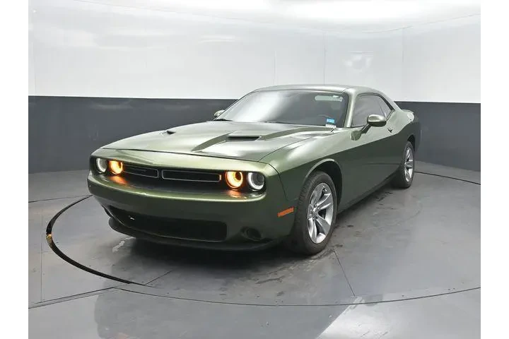 $20657 : Dodge Challenger 2020 SXT 2d image 1