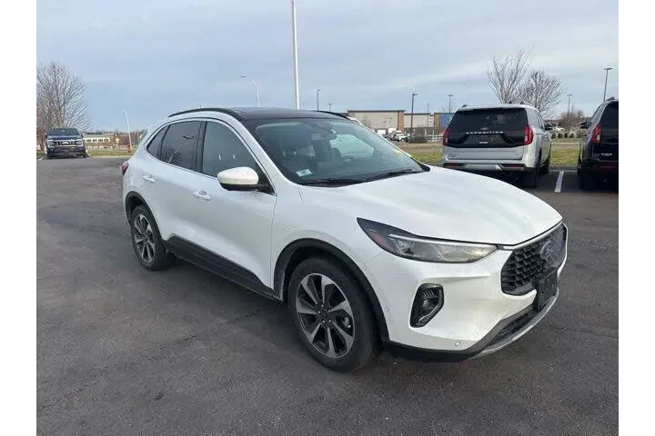 $25500 : Ford Escape 2023 AWD Platinu image 1