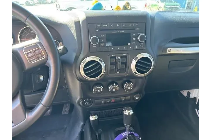 $24438 : Jeep Wrangler Unlimited 2017 image 10