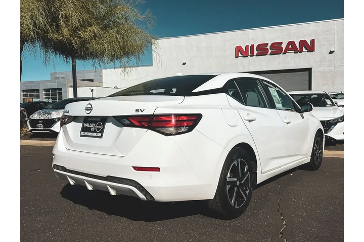 $19936 : Nissan Sentra 2024 SV 4dr Se image 5