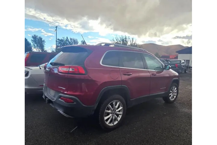 $7195 : 2015 Cherokee Limited image 4