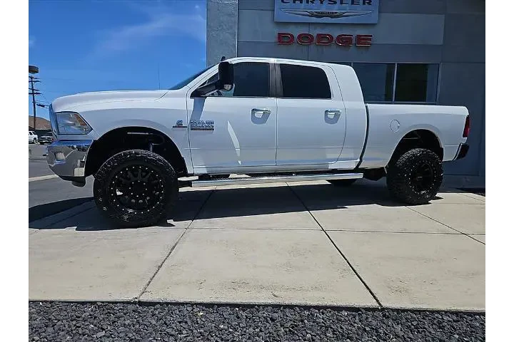 $39988 : Ram 2500 2015 4x4 SLT 4dr Me image 2