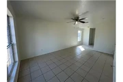 $950 : Rental property with 3 bedro thumbnail