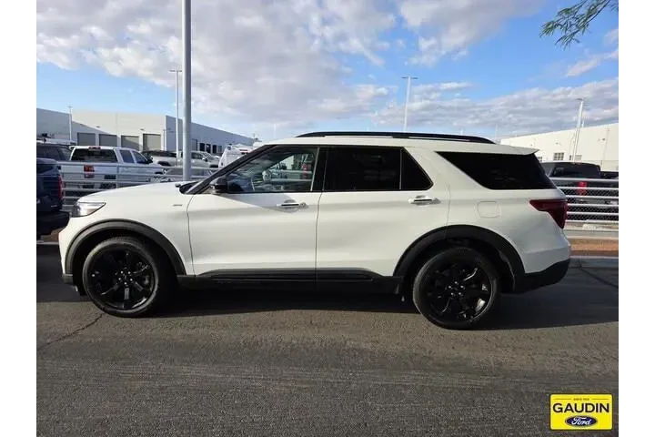 $35995 : Ford Explorer 2023 ST-Line 4 image 4