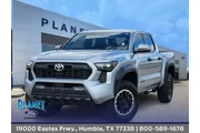 Toyota Tacoma 2024 4x4 SR5 4