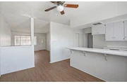 $1450 : Available 1Bedroom Apt  in LA thumbnail