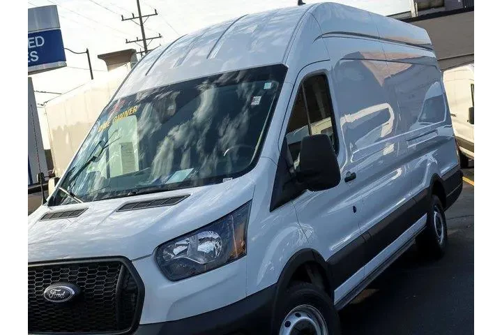 $29889 : Ford Transit 2023 350 3dr LW image 4