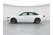 $26998 : Honda Accord Hybrid 2022 Spo thumbnail