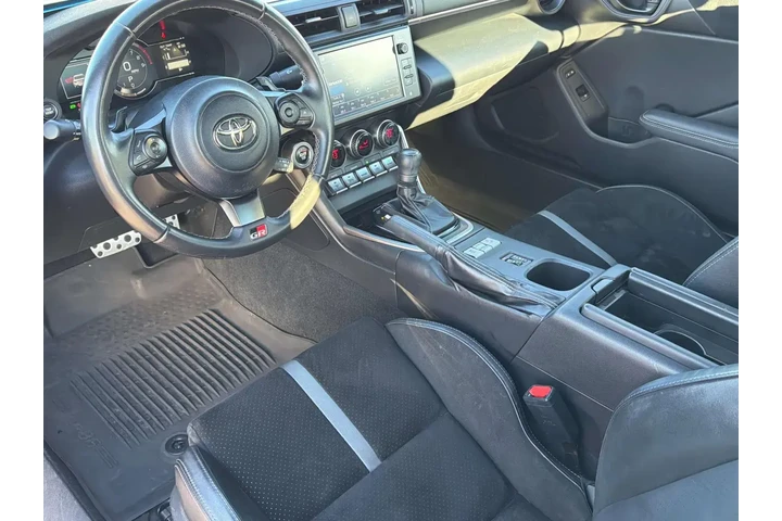 $27446 : Toyota GR86 2023 Premium 2dr image 8