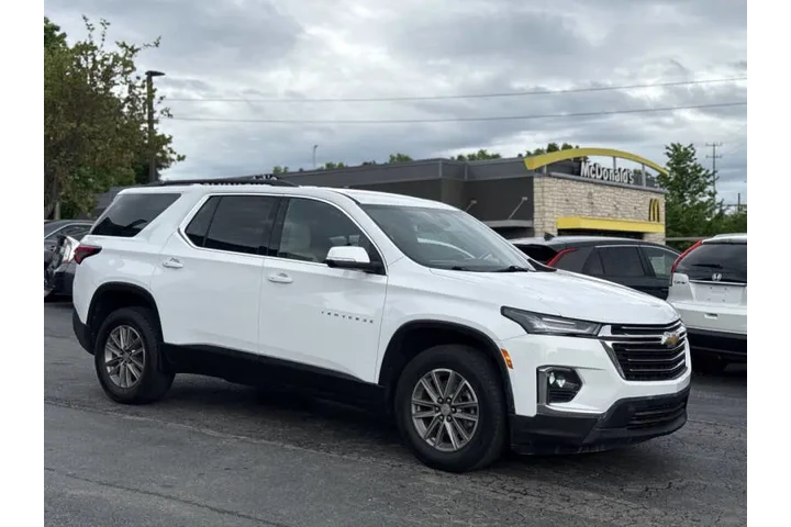 $18995 : 2022 Traverse LT Cloth image 5