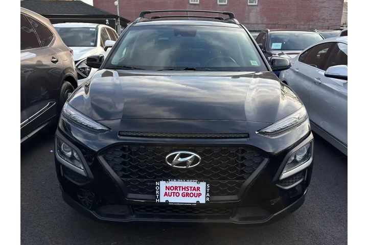 $11895 : Hyundai KONA 2019 AWD SEL 4d image 2