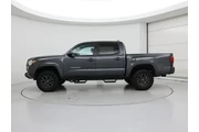 $31998 : Toyota Tacoma 2023 4x4 SR5 V thumbnail