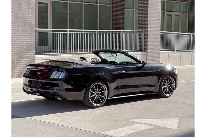 $21990 : 2017 FORD MUSTANG image 8