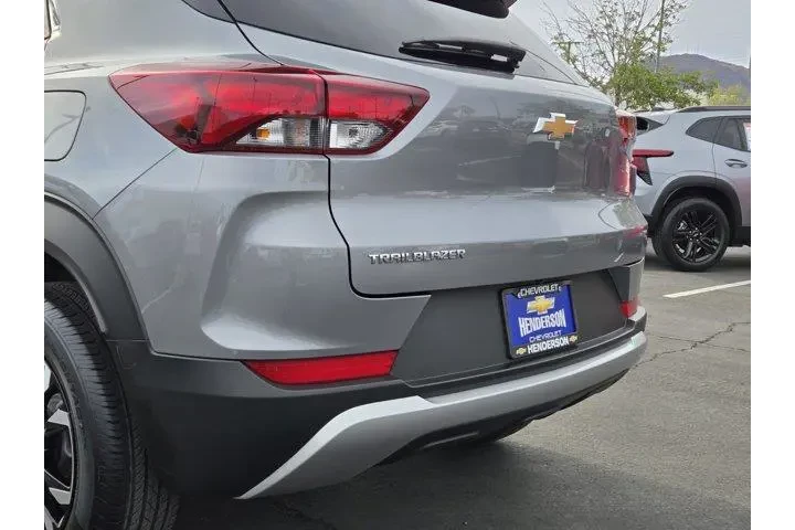 $20991 : Chevrolet Trailblazer 2023 L image 5