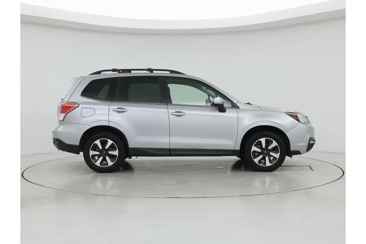 $18998 : Subaru Forester 2018 AWD 2.5 image 7