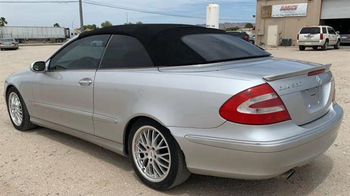 $3000 : 2005 Mercedes-Benz CLK CLK 320 image 6