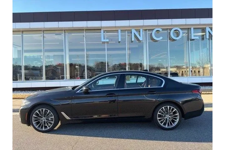 $27949 : BMW 5 Series 2021 540i 4dr S image 2