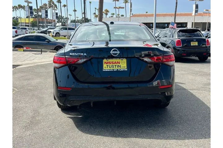 $24900 : Nissan Sentra 2025 SV 4dr Se image 5