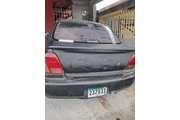 Yaris 2000 en Ciudad Panama