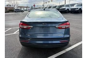 $15999 : Ford Fusion Hybrid 2019 SE 4 thumbnail