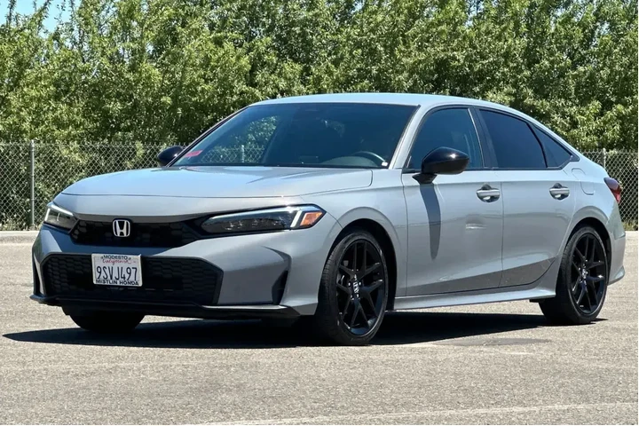 $27981 : Honda Civic 2025 Sport 4dr S image 8