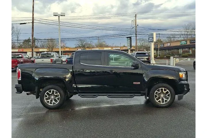 $27995 : GMC Canyon 2019 4x4 All Terr image 7