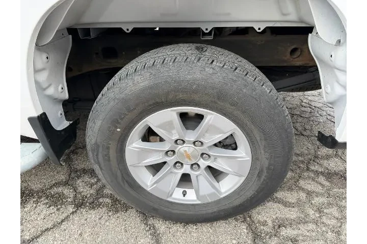 $29988 : Chevrolet Silverado 1500 202 image 6