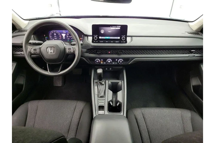 $24998 : Honda Accord 2023 LX 4dr Sed image 9