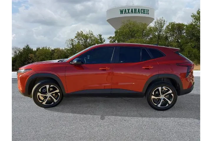 $20233 : Chevrolet Trax 2024 RS 4dr C image 3