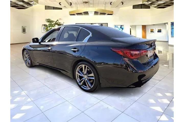 $33000 : INFINITI Q50 2021 Signature image 5