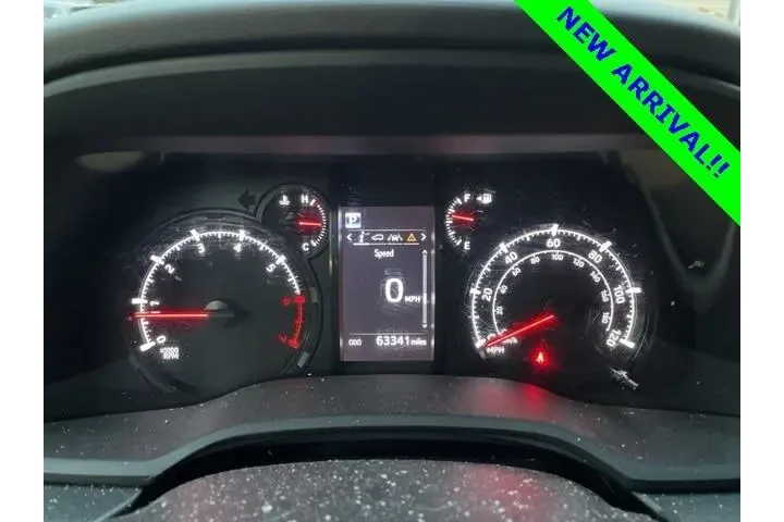 $35039 : Toyota 4Runner 2020 4x4 SR5 image 10