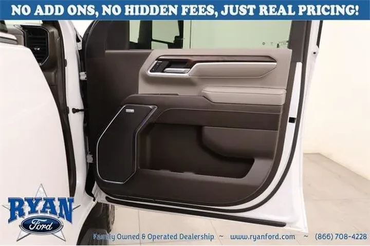 GMC Sierra 2500HD 2024 4x4 S image 6