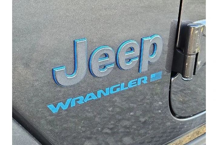 $35488 : Jeep Wrangler 2025 4x4 Backc image 9