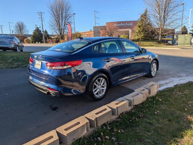 $8900 : 2018 Optima LX image 6