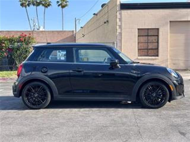 $22990 : 2022 MINI HARDTOP 2 DOOR2022 image 4