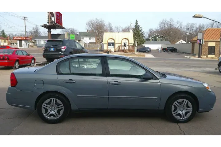 $5999 : 2008 Malibu Classic LS image 6
