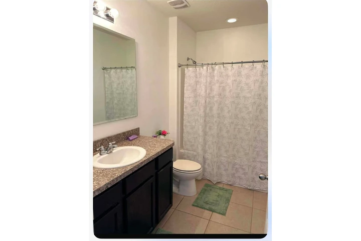 $700 : Habitación en renta image 5