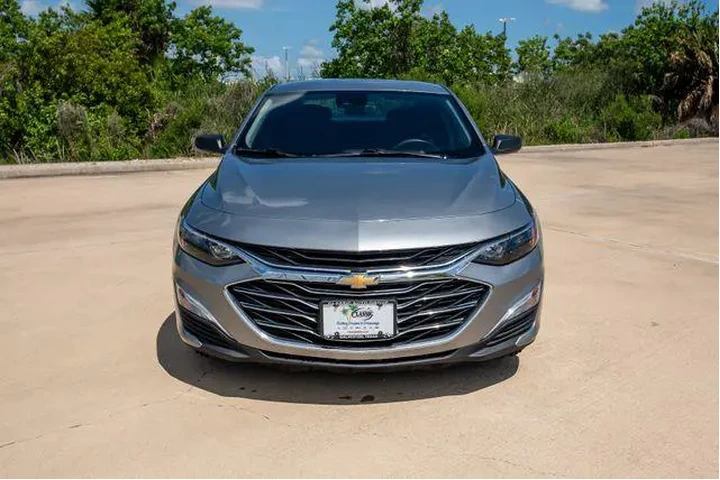 $17347 : Chevrolet Malibu 2023 LS Fle image 2