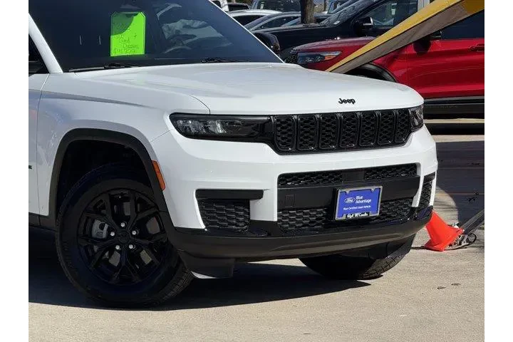 $39874 : Jeep Grand Cherokee L 2025 4 image 2