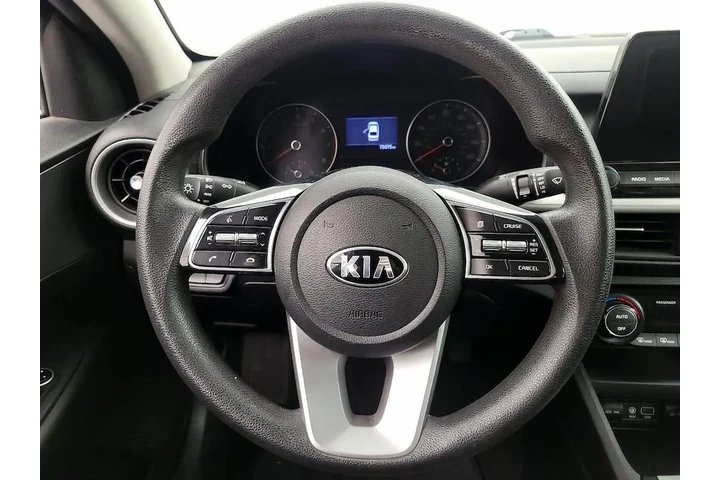 $15998 : Kia Forte 2019 LXS 4dr Sedan image 10