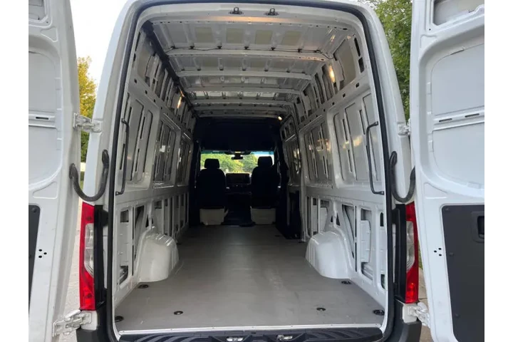 $28995 : 2022 Mercedes-Benz Sprinter 2 image 10