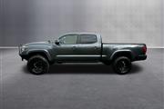 $31691 : 2017 Tacoma SR5 thumbnail